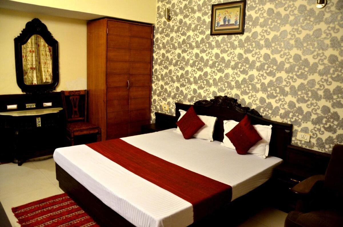 Hotel City Paradise Chandigarh Exterior photo