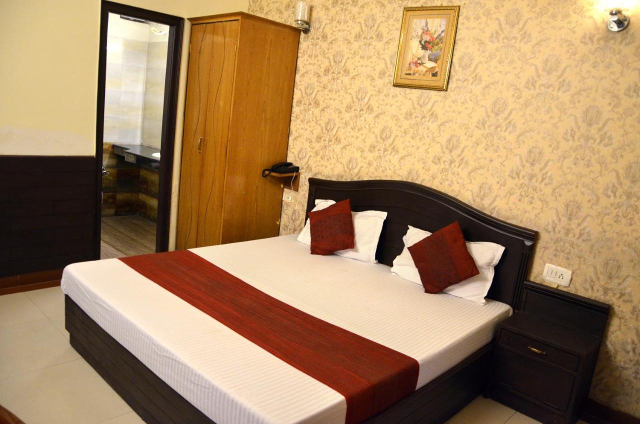 Hotel City Paradise Chandigarh Exterior photo